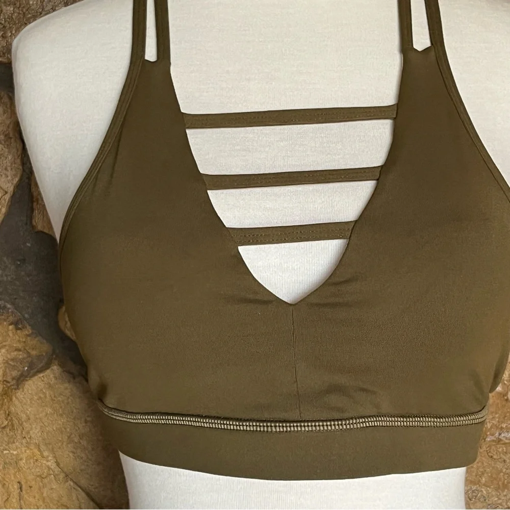 Like New!! Women's Zyia Active Olive Green Grid Sports Bra - Size Large - Picture 2 of 16